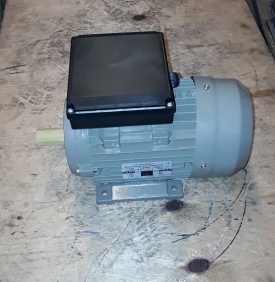 3 x Elektromotor 1.5 kw, 1.400 rpm 230 volt 