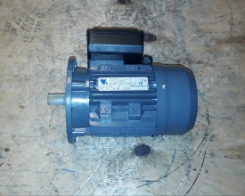 7 x Elektromotor 0.37 kw, 1.380 rpm 230 volt 