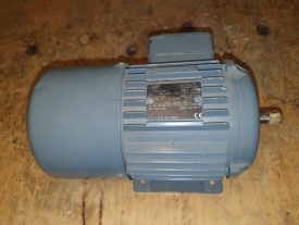 2 x Elektromotor 0.55 kw, 2.880 rpm 