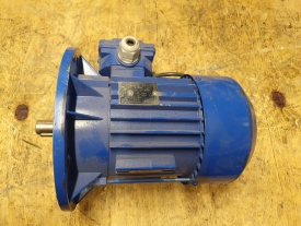 3x Elektromotor Cantoni 0.18 kw, 910 rpm 230 volt