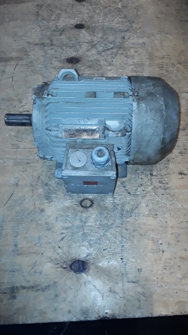 3 x Elektromotor Siemens 0.75 kw, 665 rpm 