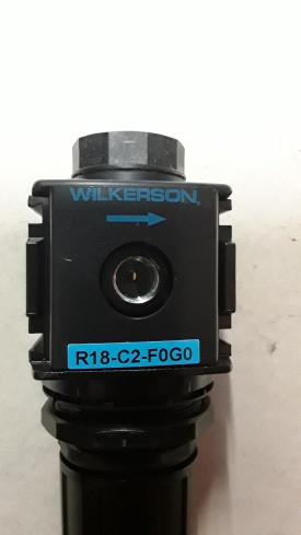 2 x Wilkerson precisieregelaar R18-C2-F0G0