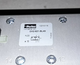 4 x Parker magneetventiel DX2-621-BL49 