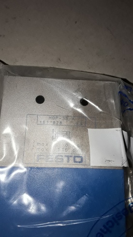 2 x Festo parallel grijper HGP-35-A 161 828