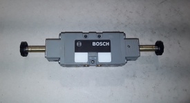 2 x Bosch magneetventiel 0820022992 