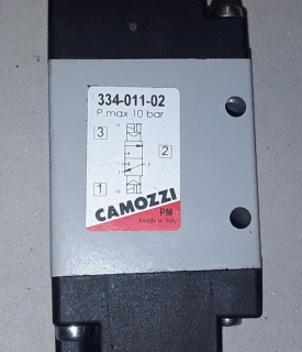 4 x Camozzi magneetventiel 334-011-02 