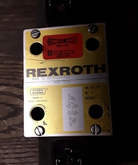 Rexroth regelklep 4WE 10 J30/CG24N9Z4 