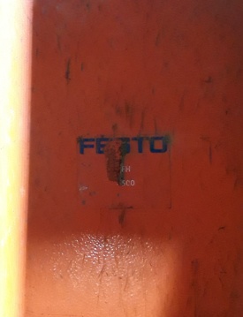 Festo voetbediend ventiel met behuizing 