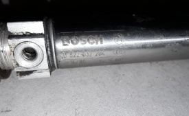 2 x Bosch 0 822 032 204 