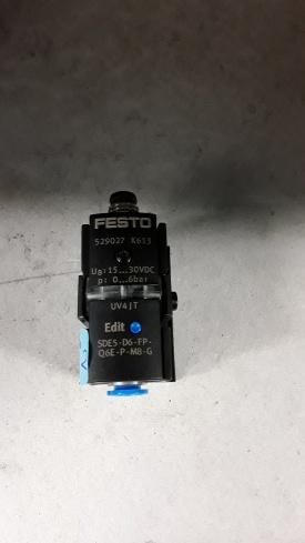 Festo druksensor SDE5-D6-FP-Q6E-P-M8-G 