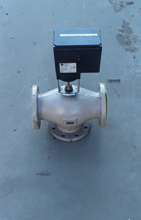 Samson driewegklep met actuator PN15 DN65 