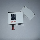 2 x Danfoss druk controleklep KP5 