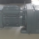 Reductor SEW met rem 0.75 kw, 73 rpm 