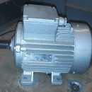 2 x Elektromotor Axis 0.75 kw, 1.395 rpm 