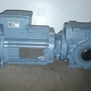 Reductor SEW 0.75 kw, 82 rpm