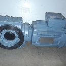 Reductor SEW 0.75 kw, 133 rpm 