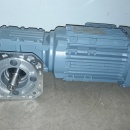 Reductor SEW 0.75 kw, 100 rpm 