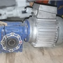 Reductor Lenze, 0.37 kw, 387 rpm 