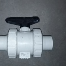 Plastic valves 