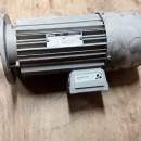 2 x Elektromotor Lenze 1.1 kw, 1.500 rpm 