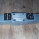 2 x Rexroth hydrauliek ventiel 4WE6D51/OFAG24N9Z4 