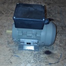 2 x Elektromotor 0.18 kw, 1.400 rpm 230 volt 