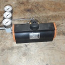 EBRO pneumatische actuator EB8.1 SYD met manometer