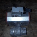 Kogelafsluiter met actuator PN64 DN40 CF8M 1" 1/2